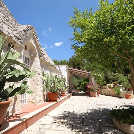 Villa Trulli Tauro Country House Con Idromassaggio *