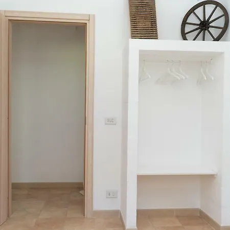 Trulli Tauro Country House Con Idromassaggio