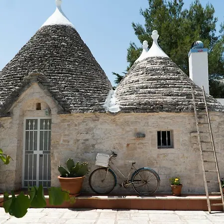 Trulli Tauro Country House Con Idromassaggio Villa