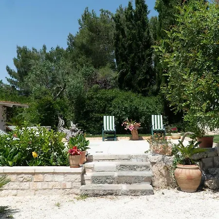 Trulli Tauro Country House Con Idromassaggio * Monopoli